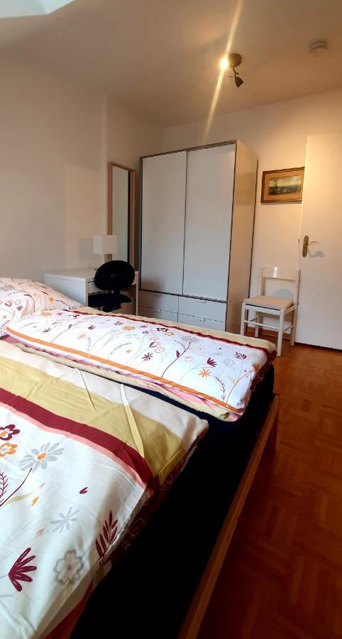 Privat Zimmer In Bad Homburg Bei Kurhaus باد هومبرغ فور دير هوه المظهر الخارجي الصورة