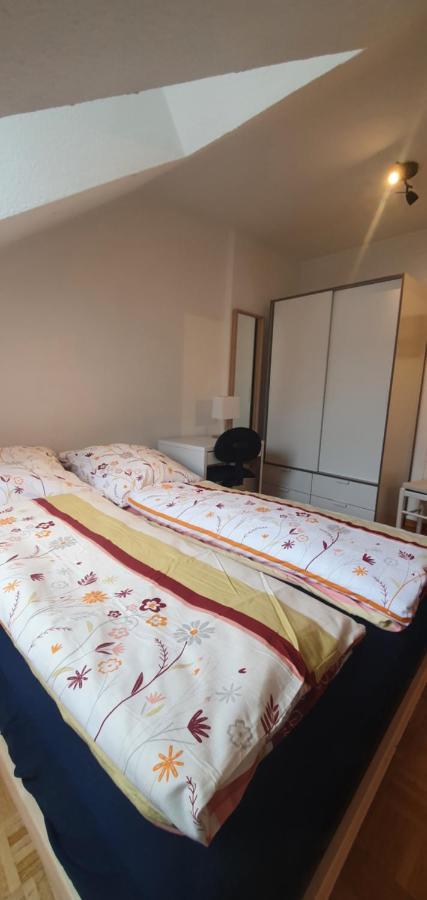 Privat Zimmer In Bad Homburg Bei Kurhaus باد هومبرغ فور دير هوه المظهر الخارجي الصورة